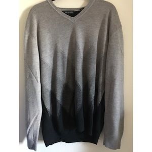 Pierre Cardin v-neck sweater